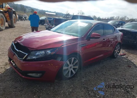 2013 Kia Optima Sx z USA, uszkodzony, nr VIN 5XXGR4A69DG178413